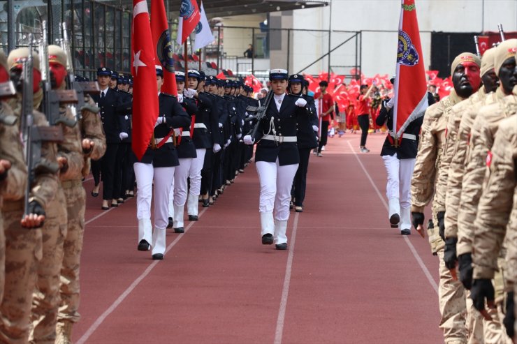 Sinop, Amasya, Çankırı, Çorum, Tokat ve Kastamonu'da 19 Mayıs kutlanıyor