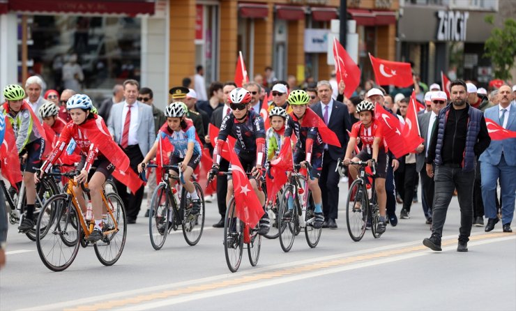 Kayseri ve çevre illerde 19 Mayıs Atatürk'ü Anma Gençlik ve Spor Bayramı kutlanıyor