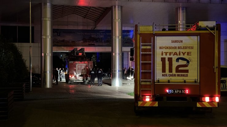 Samsun'da belediye binasında çıkan yangın söndürüldü