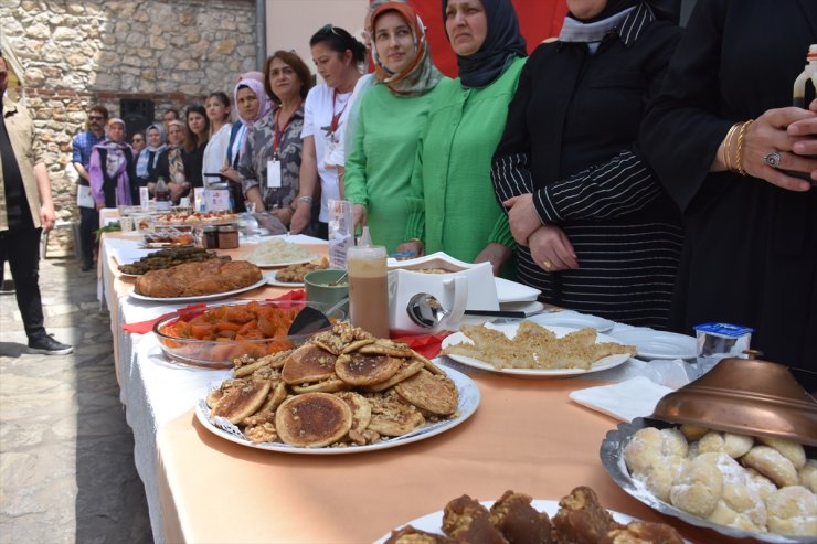 Bilecik'te yöresel lezzetler tanıtıldı