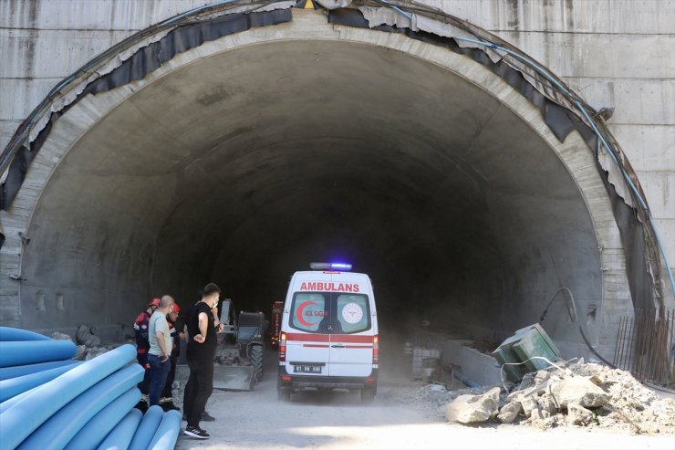 GÜNCELLEME - Trabzon'da tünel inşaatında iskele çökmesi sonucu bir işçi yaralandı