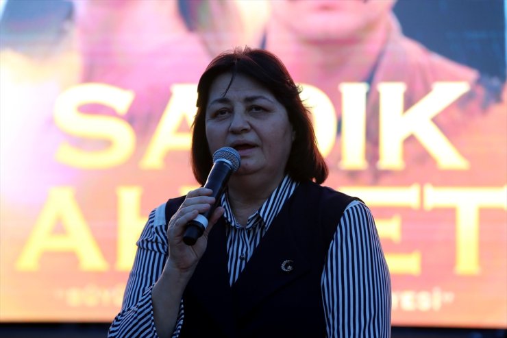 Kırklareli'nde açık hava sinemasında "Sadık Ahmet" filmi izlendi
