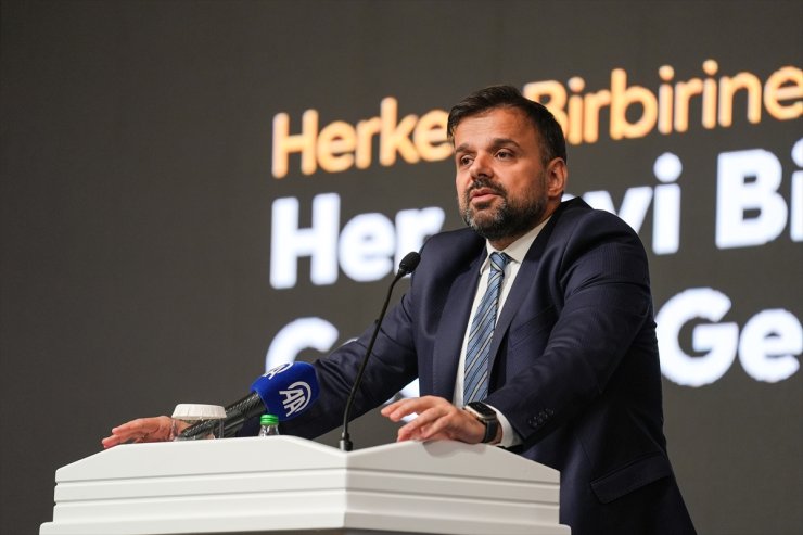 Turkcell Genel Müdürü Ali Taha Koç, AI Tomorrow Summit 2024 etkinliğinde konuştu: