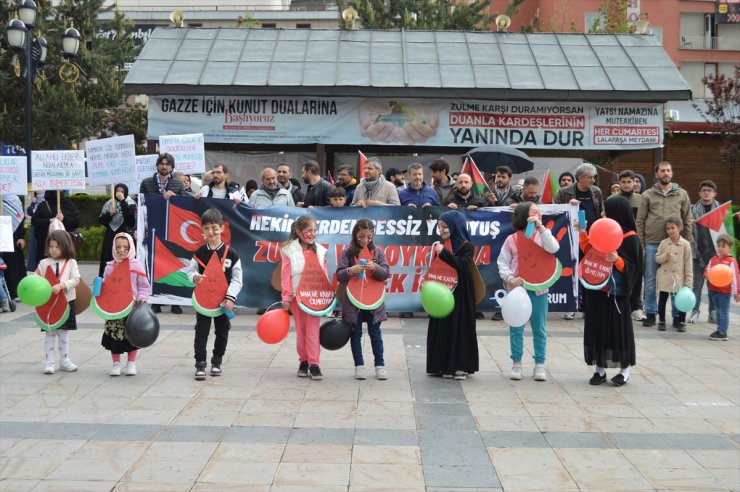 Erzurum'da sağlık çalışanları Gazze için 28 haftadır "sessiz yürüyüş" yapıyor