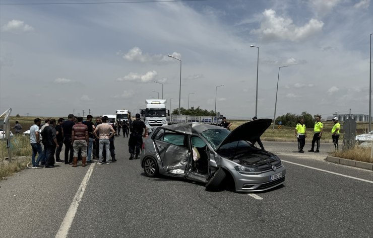 Diyarbakır'da 1 öğretmenin öldüğü kazaya ilişkin minibüs sürücüsü tutuklandı