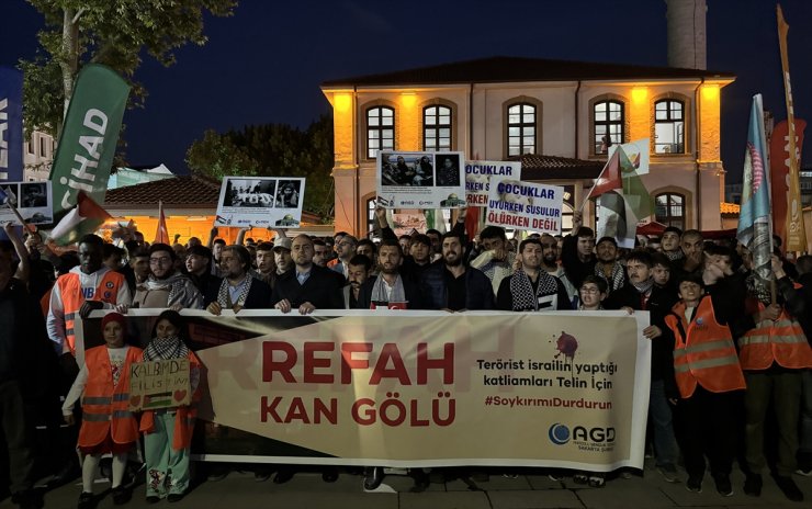 Sakarya ve Düzce'de İsrail'in Gazze'ye yönelik saldırıları protesto edildi