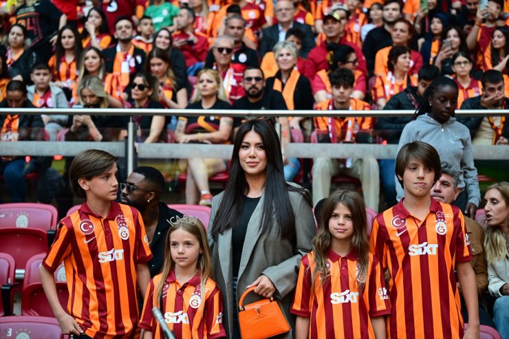 Galatasaray Futbol Takımı, RAMS Park'a ulaştı