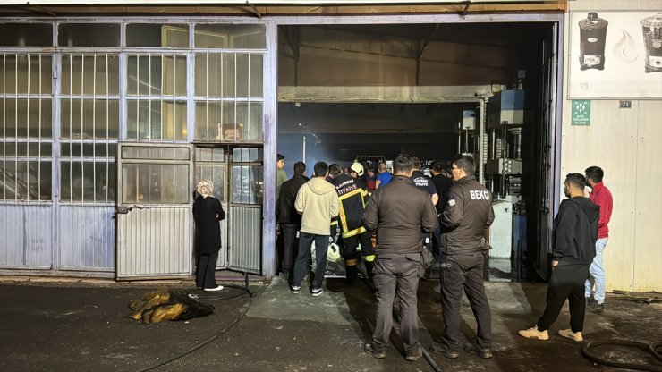 Kayseri'de soba fabrikasında çıkan yangın söndürüldü