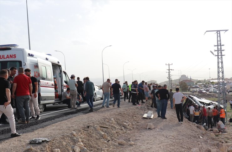 Kütahya'da 6 gün önceki kazada yaralanan kadın hastanede hayatını kaybetti