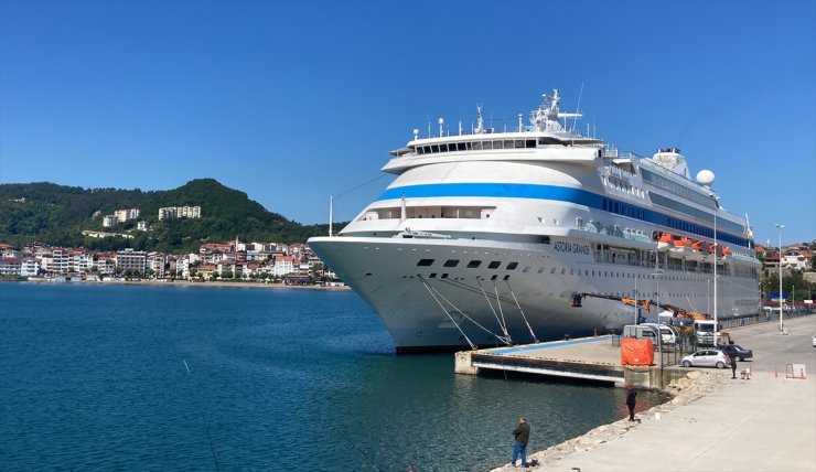 Amasra mayısta 4 bin 302 kruvaziyer yolcusu ağırladı