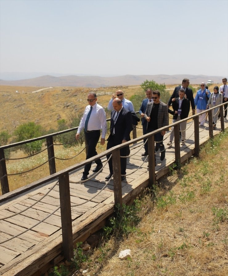 Kültür ve Turizm Bakan Yardımcısı Yazgı, Göbeklitepe'yi ziyaret etti