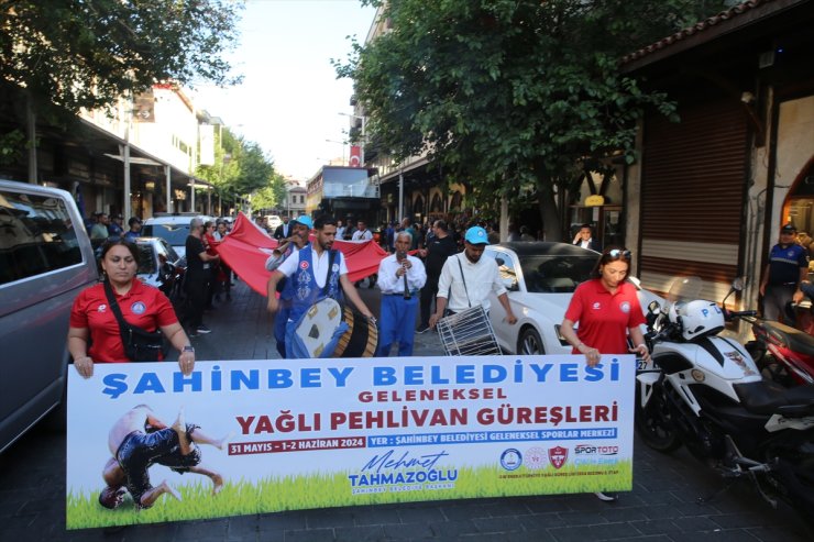 CW Enerji Türkiye Yağlı Güreş Ligi'nin Şahinbey etabı başladı