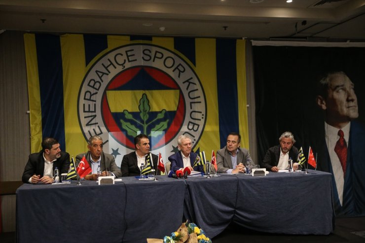 Fenerbahçe Kulübü Başkan Adayı Yıldırım, Mersin'de kongre üyeleriyle buluştu: (1)