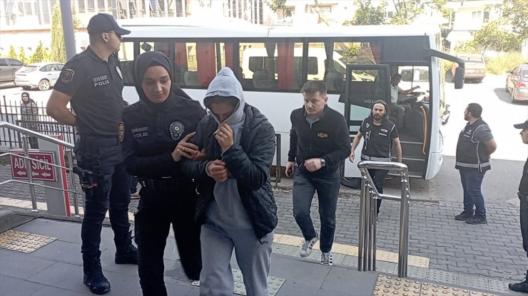 Zonguldak'ta dolandırıcılık operasyonunda 8 zanlı yakalandı