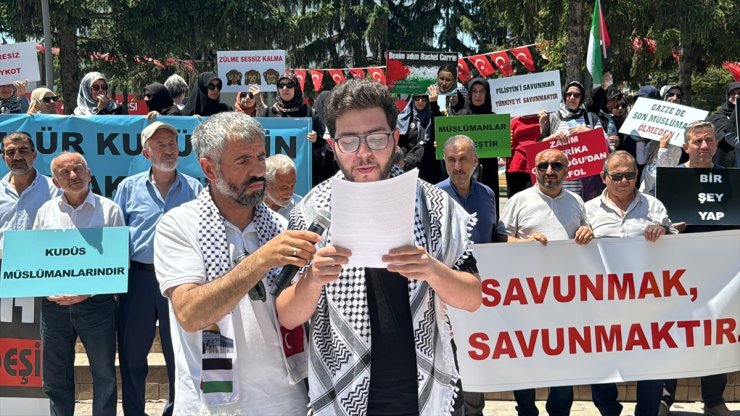 İsrail'in Gazze'ye yönelik saldırıları Sakarya'da protesto edildi