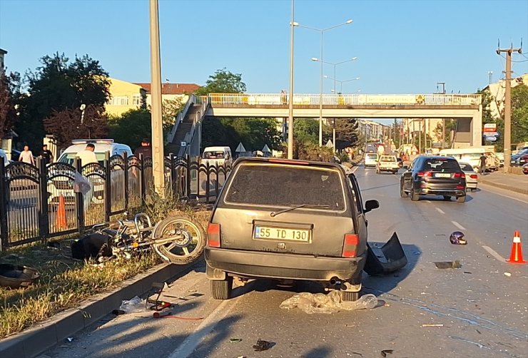 Samsun'da otomobille çarpışan motosikletin sürücüsü öldü