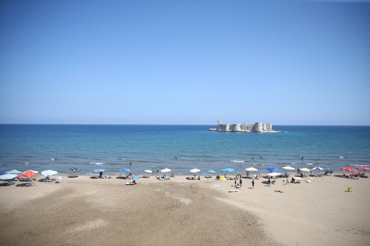 Mersin'deki Kızkalesi'nde oteller, Kurban Bayramı tatilini yoğun geçirecek