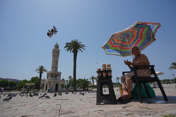 İzmir'de sıcak hava etkili oldu