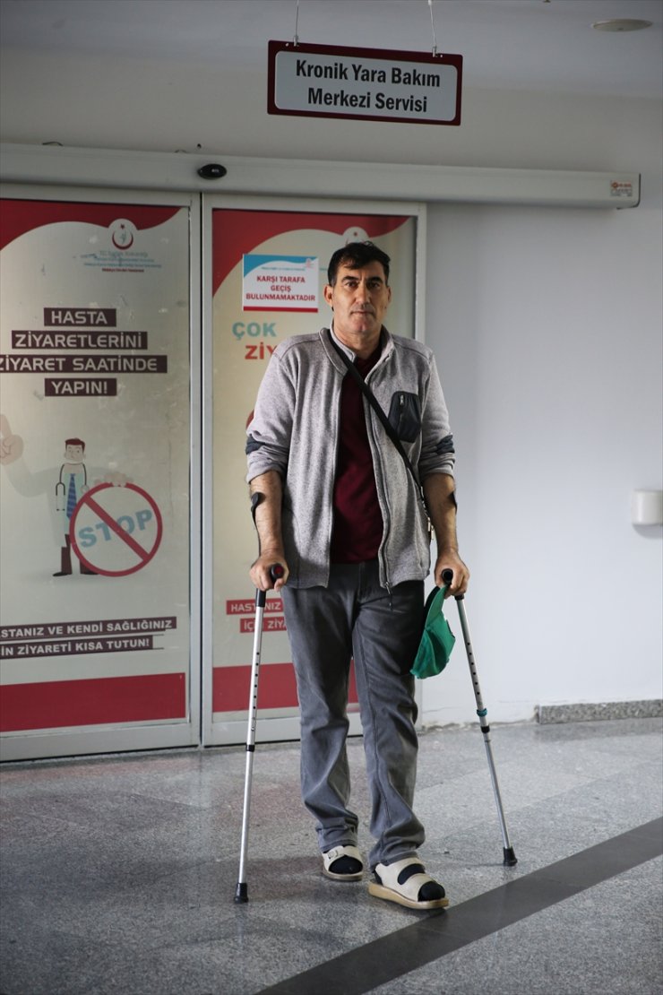 Ayağındaki 10 yıllık yara Kronik Yara Bakım Merkezinde iyileşti