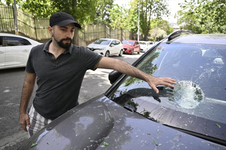 Ankara'da yaşadığı daireden aşağı cam şişe fırlatan kişi mahallede tehlike oluşturuyor