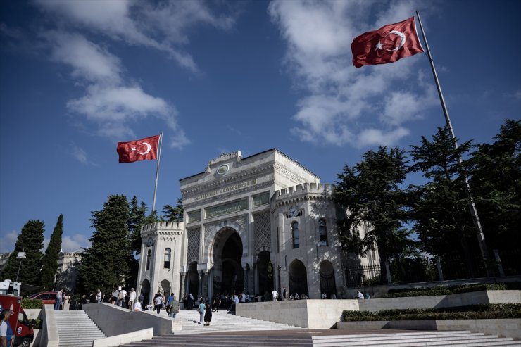 İstanbul'da YKS'nin ilk oturumu Temel Yeterlilik Testi başladı