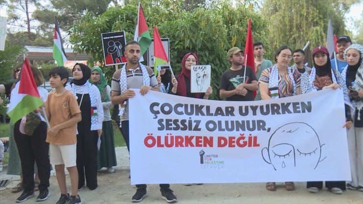 KKTC'de İsrail'in Gazze'ye yönelik saldırıları protesto edildi