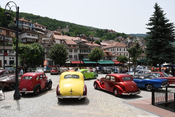 Prizren'de klasik otomobil festivali düzenlendi