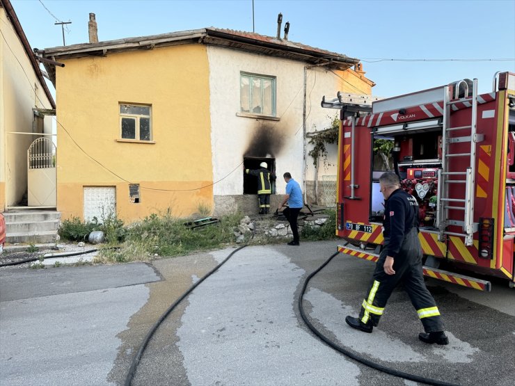 Karaman'da ev sahibine sinirlenen kiracı oturduğu evi ateşe verdi