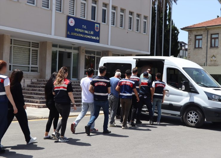 Mersin'de yasa dışı bahis operasyonunda 11 zanlı yakalandı