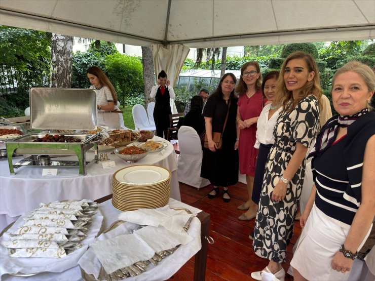 Belgrad'da geleneksel Türk sanatları ve Türk mutfağı tanıtıldı