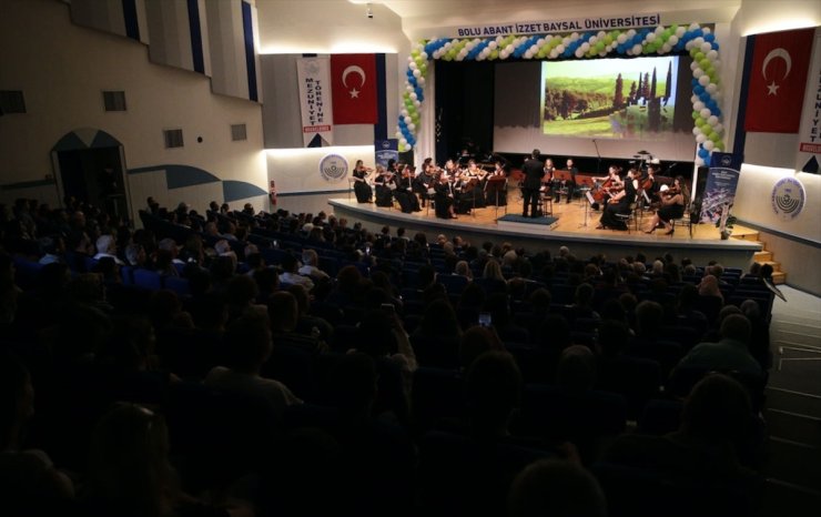 Bolu Müzik Öğretmenleri Orkestrası, BAİBÜ'de sahne aldı