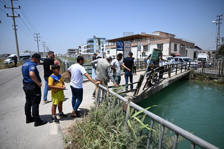 Adana'da sulama kanalına atlayan eşini kurtarmak isteyen kişi suda kayboldu