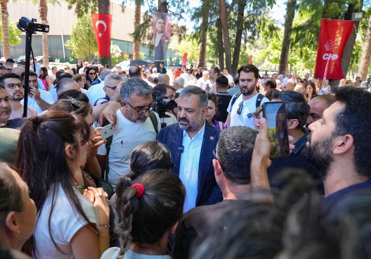 CHP İzmir İl Başkanlığı bayramlaşma programı düzenledi
