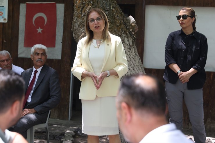 MHP Grup Başkanvekili Filiz Kılıç, Nevşehir'de bayramlaşma programına katıldı