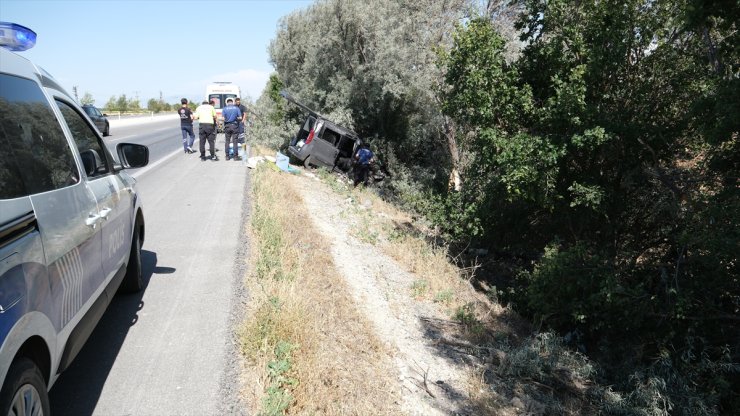 Konya'daki trafik kazasında 4 kişi yaralandı