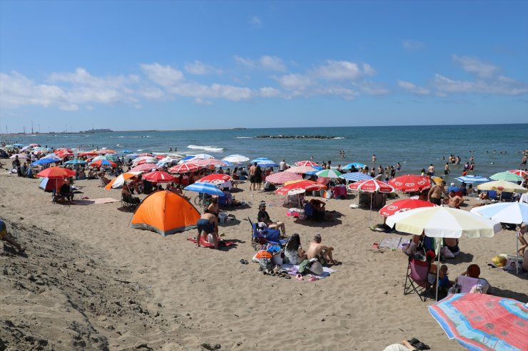 Sakarya'da cankurtaranlar Kurban Bayramı sürecince sahilleri güvenli tuttu