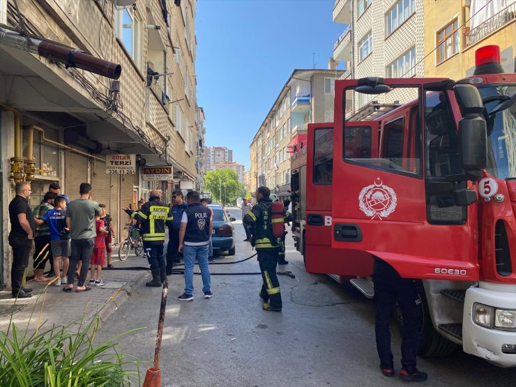 Kayseri'de evde çıkan yangın söndürüldü