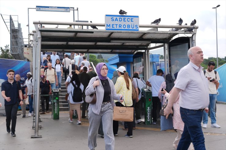 İstanbul'da tatil sonrası haftanın ilk iş gününde trafik akışı sakin