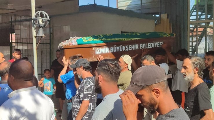 İzmir'de otel odasında ölü bulunan kardeşlerden birinin son görüntüleri güvenlik kamerasında