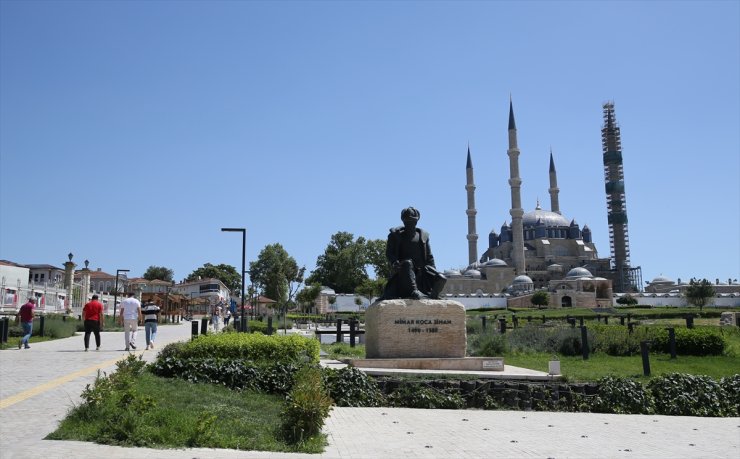 Mimar Sinan'ın ustalık eseri Selimiye'yi bayram tatilinde yaklaşık 15 bin kişi ziyaret etti