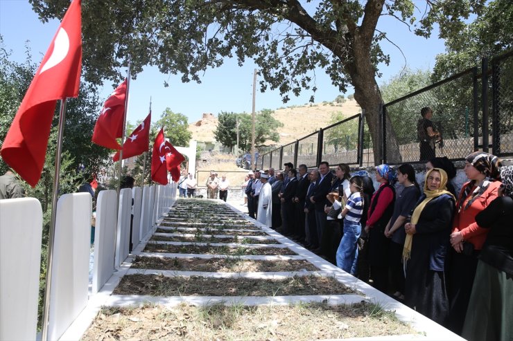 Mardin'de 37 yıl önce PKK'lı teröristlerce katledilen 30 kişi törenle anıldı