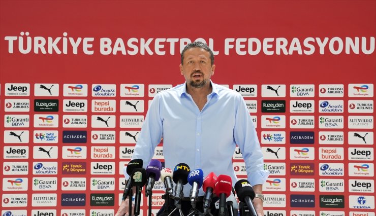 A Milli Erkek Basketbol Takımı, basın mensuplarıyla bir araya geldi