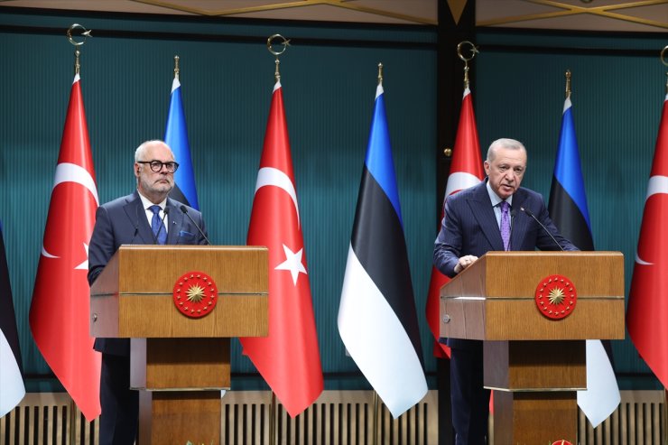 Estonya Cumhurbaşkanı Karis, Cumhurbaşkanı Erdoğan ile ortak basın toplantısında konuştu: (1)