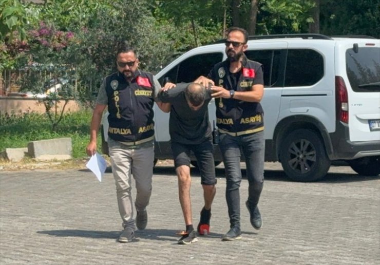 Antalya'da parkta öldürülen kişinin cinayet zanlısı yakalandı