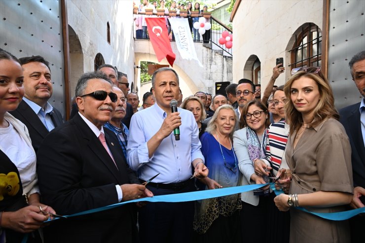 İçişleri Bakanı Yerlikaya, restore edilen Gaziantep'teki tarihi Şeker Hanı'nın açılışına katıldı
