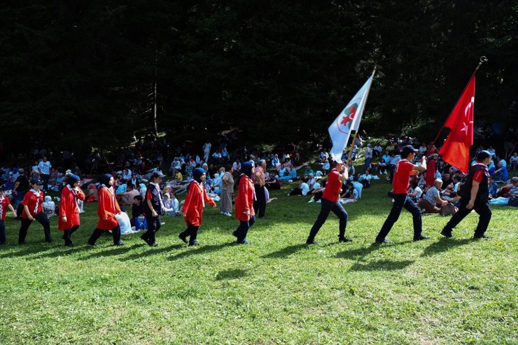 Bosna Hersek'teki 514'üncü Ayvaz Dede Şenlikleri'nin merkezi programı yapıldı