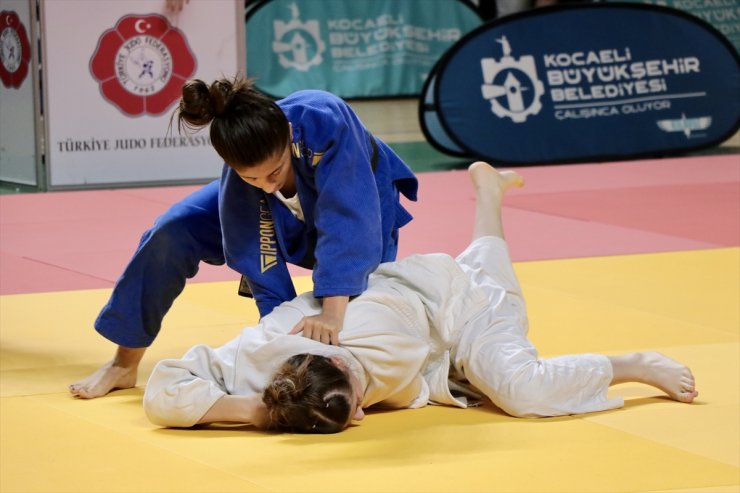 Kocaeli'de düzenlenen 4. Uluslararası Judo Turnuvası sona erdi