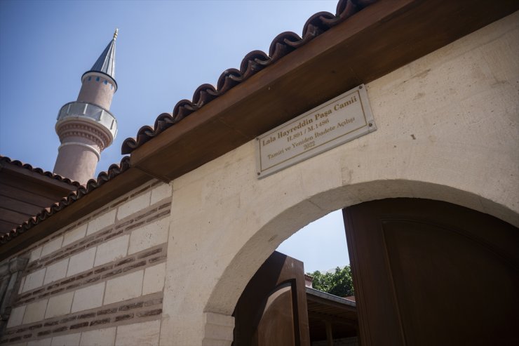 Bizans ve Osmanlı’dan izler taşıyan Lala Hayrettin Camisi yeniden ayağa kaldırıldı