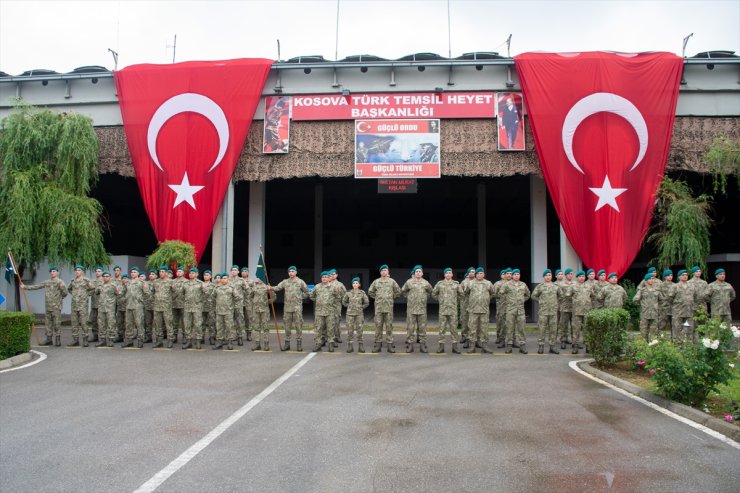 Türk askeri çeyrek asırdır Kosova'da güvenliği sağlamak için görev yapıyor