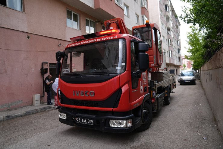 Erzurum'da haber alınamayan yaşlı adam evinde ölü bulundu